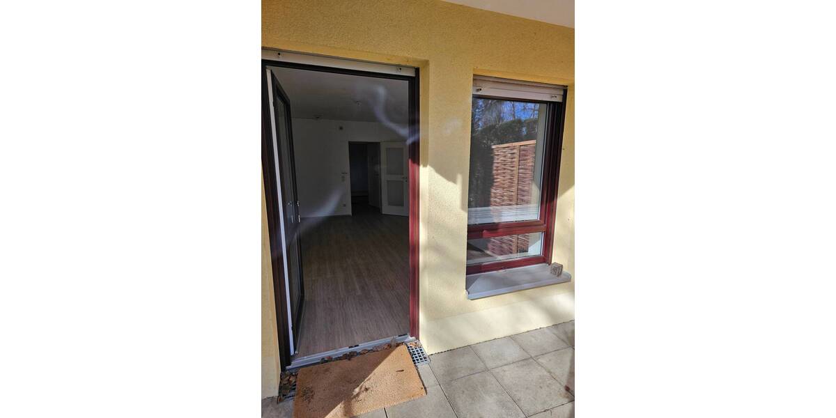 Terrassenwohnung Starnberg Hanfeld - 2 Zimmer, 38 m&sup2;, 573&euro; | Angebot:26569167