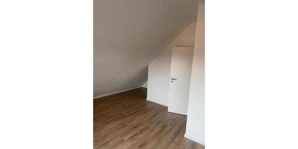 Doppelhaushälfte Ostbevern - 4 Zimmer, 122 m&sup2;, 1.500&euro; | Angebot:26051081