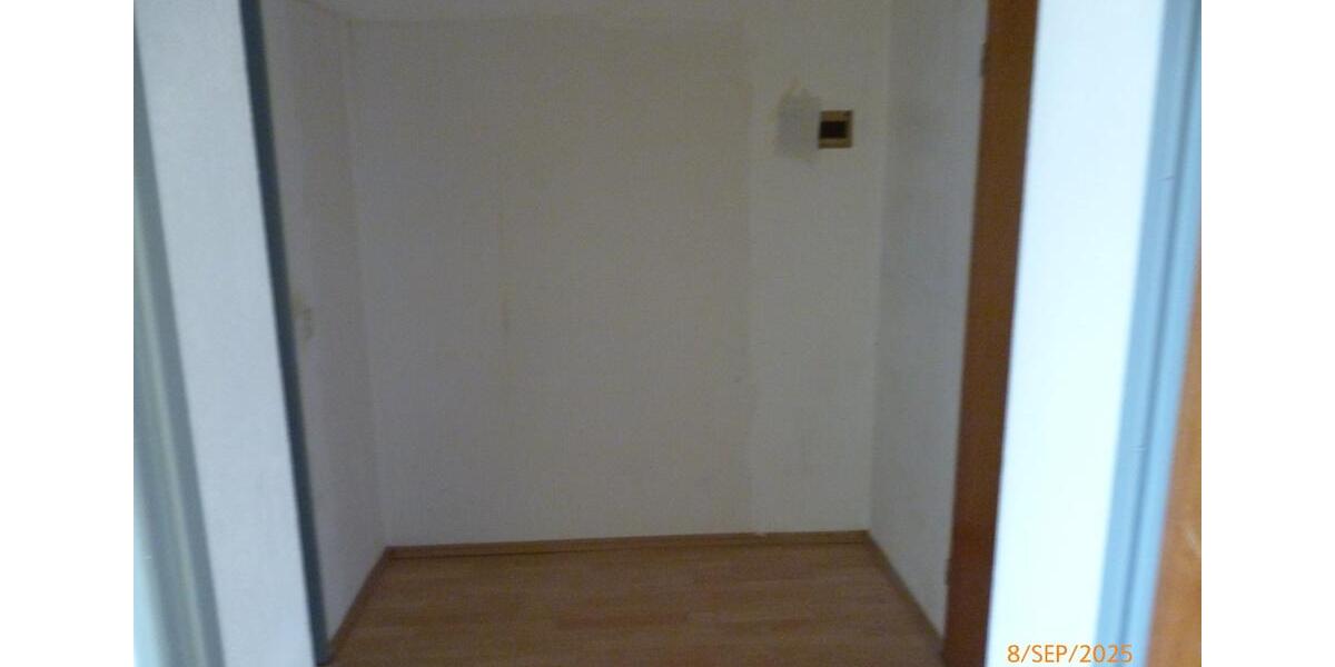 Etagenwohnung Rüsselsheim am Main - 1 Zimmer, 33 m&sup2;, 545&euro; | Angebot:23664200