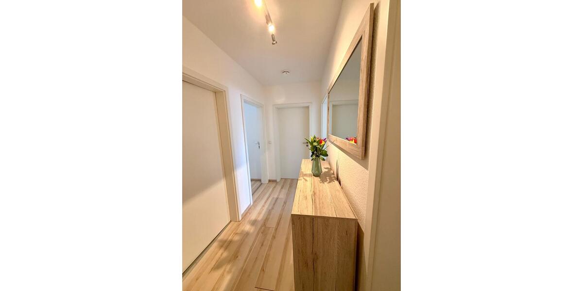 Etagenwohnung Greifswald - 3 Zimmer, 78 m&sup2;, 1.045&euro; | Angebot:25119072