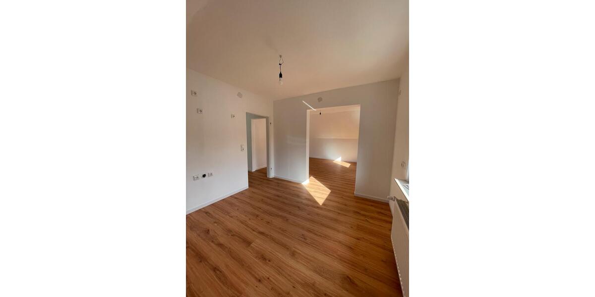 Dachgeschoßwohnung Bad Nauheim - 2 Zimmer, 80 m&sup2;, 750&euro; | Angebot:26254488