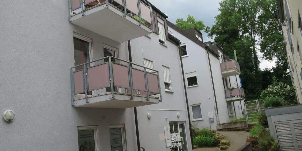 Etagenwohnung Weinsberg - 2 Zimmer, 67 m&sup2;, 650&euro; | Angebot:27014594