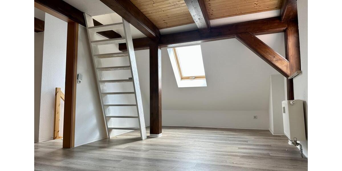 Dachgeschoßwohnung Bad Schmiedeberg - 4 Zimmer, 125 m&sup2;, 690&euro; | Angebot:25714357