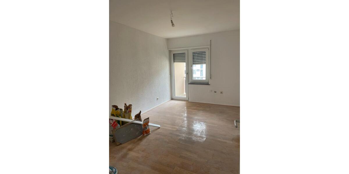 Etagenwohnung Ludwigshafen am Rhein - 2 Zimmer, 45 m&sup2;, 750&euro; | Angebot:26428969