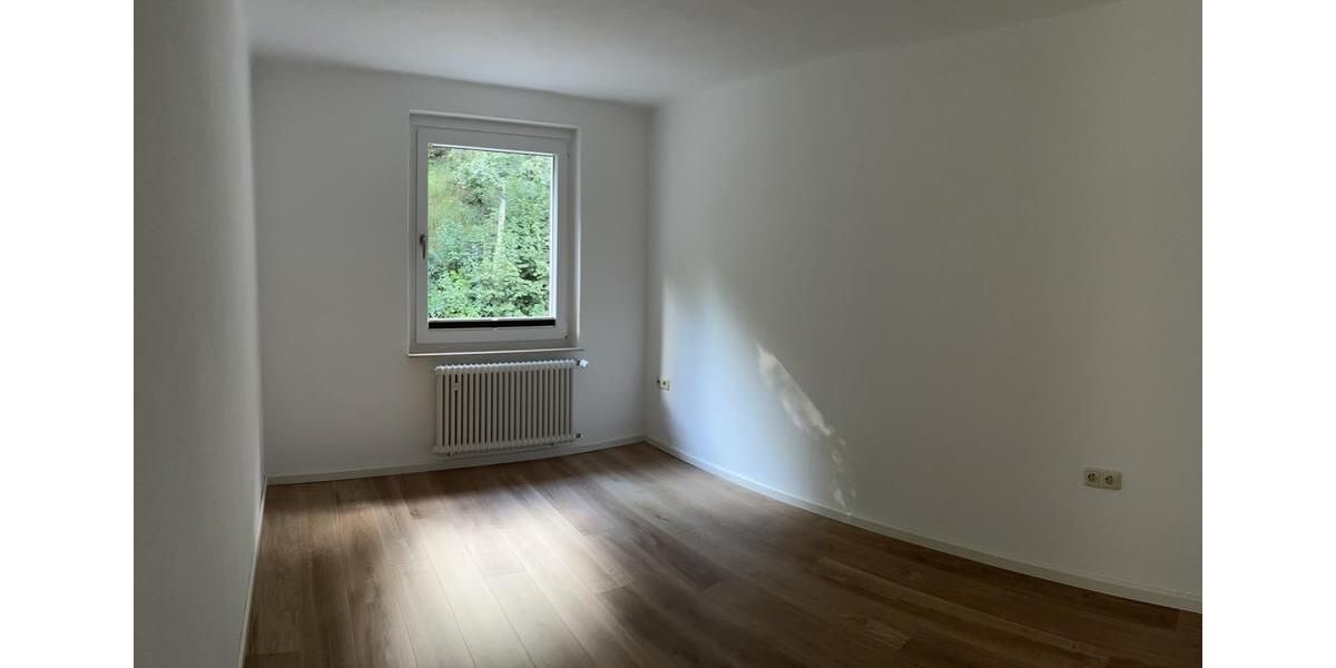 Helle Wohnung zur Miete, 3ZKB, mit sehr schöner Aussicht 3 zimmer