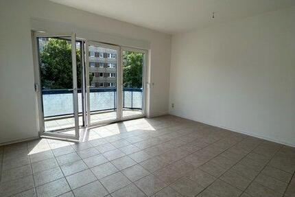 Wohnung Bernburg (Saale) - 2 Zimmer, 62 m&sup2;, 400&euro; | Angebot:26660645