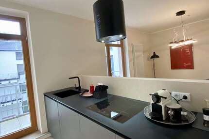 Zimmer Köln Bayenthal - 2 Zimmer, 1.450&euro; | Angebot:26733281