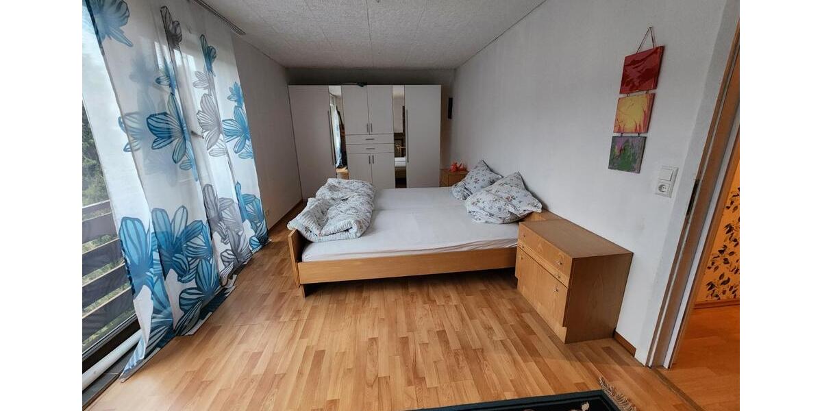Etagenwohnung Idar-Oberstein Oberstein - 4 Zimmer, 134 m&sup2;, 700&euro; | Angebot:26137462