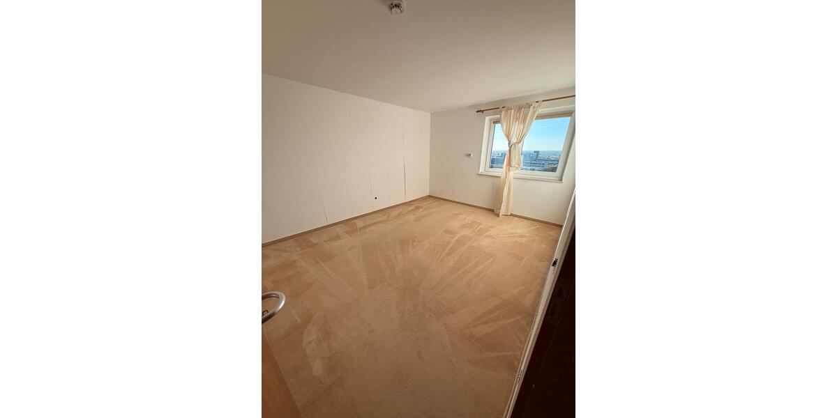Etagenwohnung Winterberg - 4 Zimmer, 110 m&sup2;, 1.350&euro; | Angebot:26608720