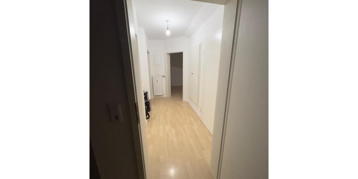 Dachgeschoßwohnung Langen (Hessen) - 3 Zimmer, 72 m&sup2;, 1.300&euro; | Angebot:24995845