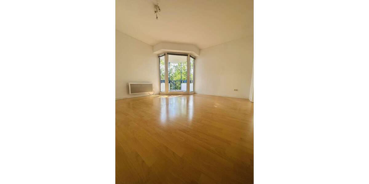 Etagenwohnung Frankfurt Niederrad - 2 Zimmer, 50 m&sup2;, 1.095&euro; | Angebot:27296884