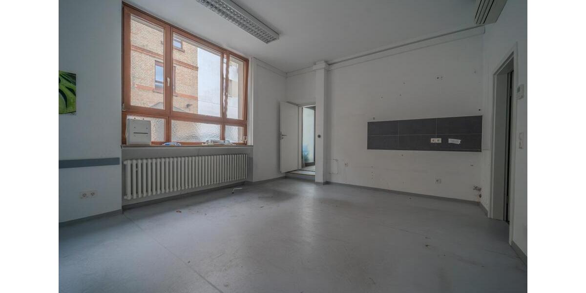 Solitärbüro im Herzen Heidelbergs – flexibel gestaltbar, provisionsfrei - nur bei realunis zimmer