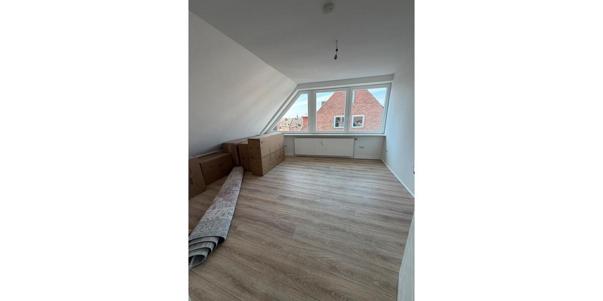 Etagenwohnung Lübeck Sankt Lorenz Nord - 2 Zimmer, 70 m&sup2;, 1.550&euro; | Angebot:25756515