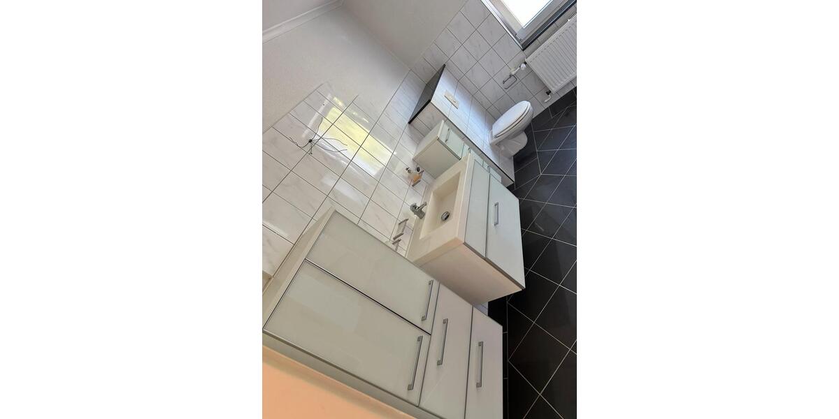 Etagenwohnung Preußisch Oldendorf - 10 Zimmer, 187 m&sup2;, 1.650&euro; | Angebot:26428321