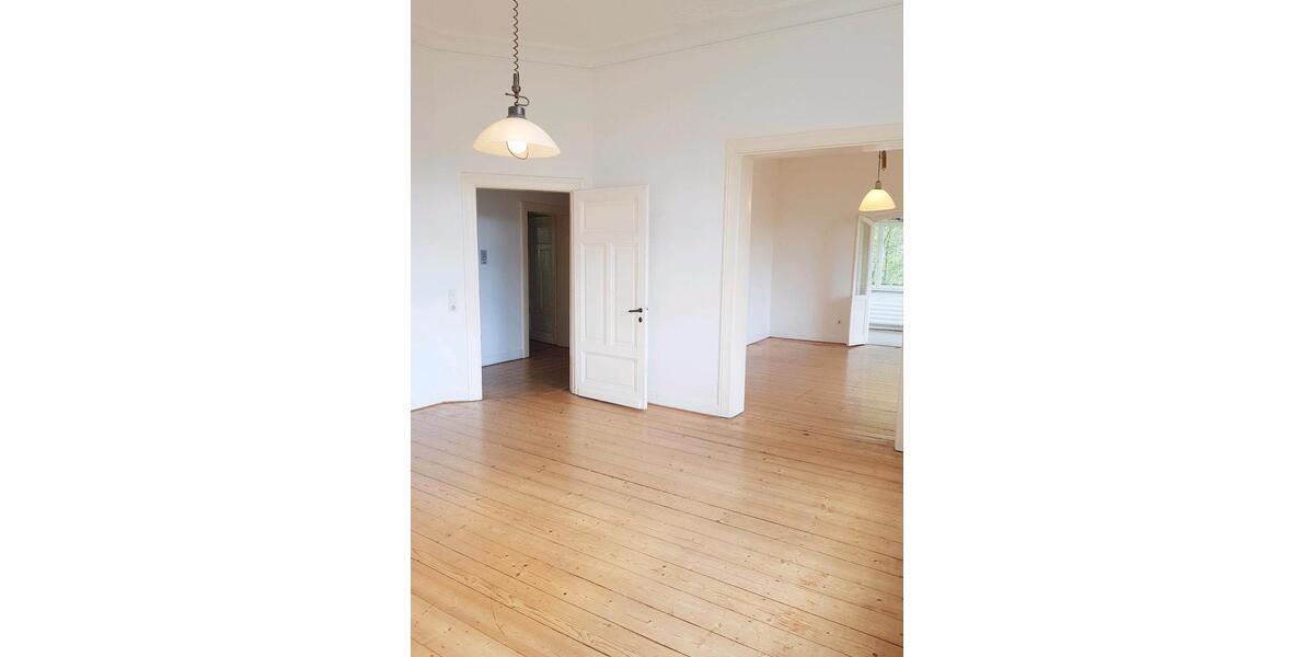 Hochparterre Detmold Hiddesen - 3 Zimmer, 96 m&sup2;, 730&euro; | Angebot:26697846