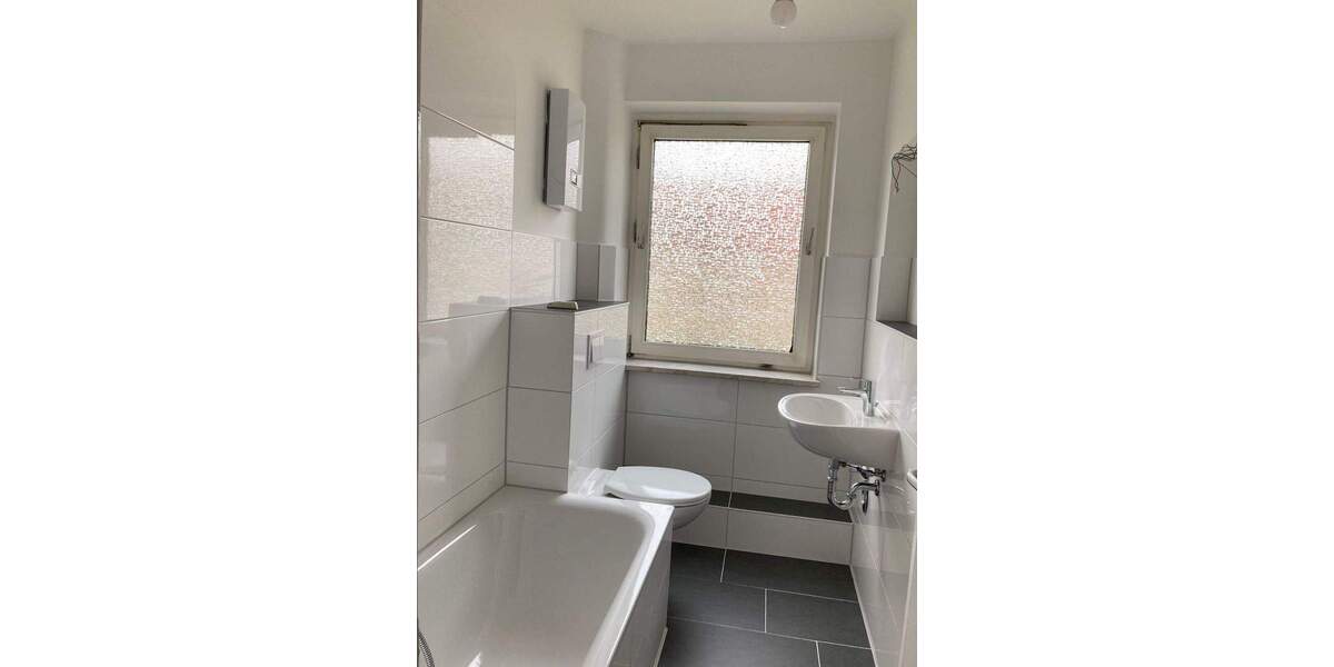 Etagenwohnung Salzgitter Lebenstedt - 3 Zimmer, 58 m&sup2;, 339&euro; | Angebot:25915730