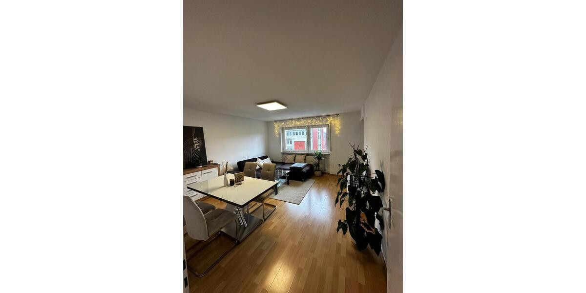 KA-Mühlburg, schöne, helle 3-ZKB mit kl. Loggia im EG 3 zimmer