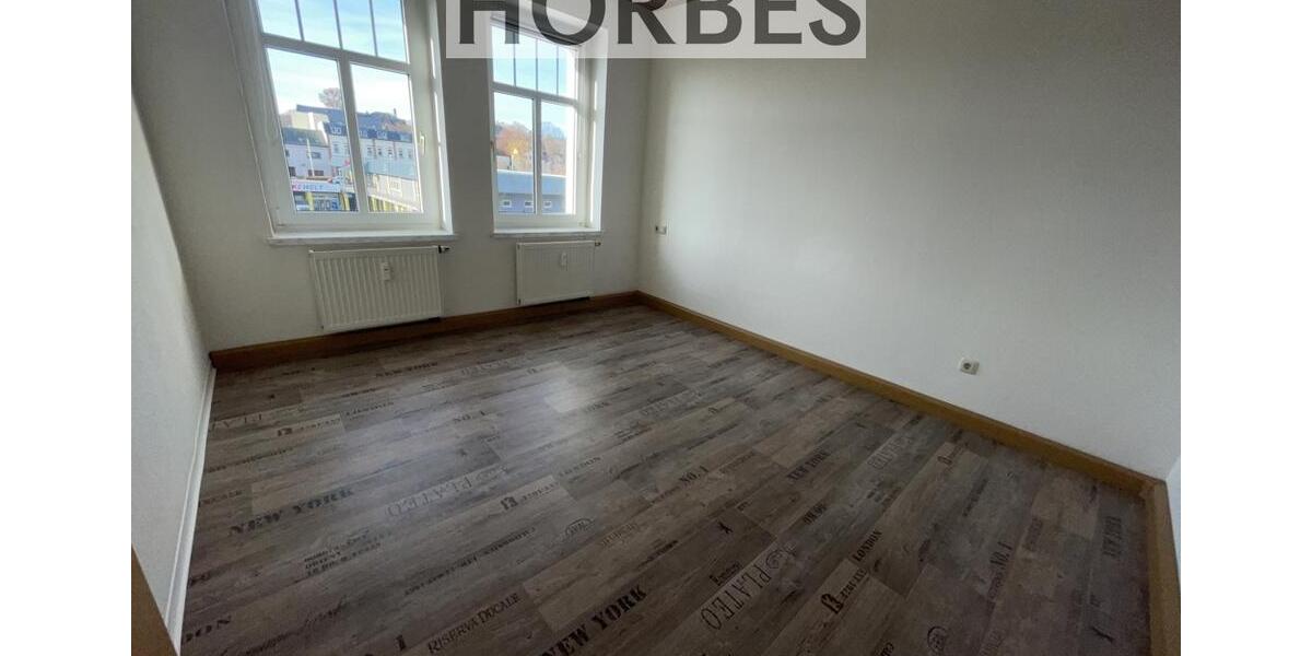 Dachgeschoßwohnung Meerane - 2 Zimmer, 56 m&sup2;, 300&euro; | Angebot:23039470