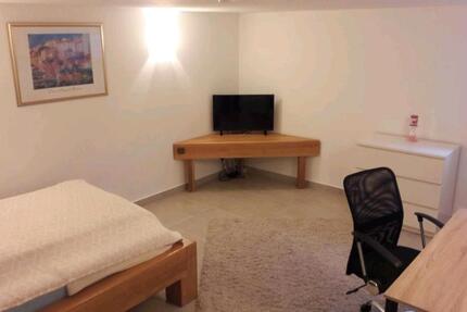 Tolles WG Zimmer Wohnung möbiliert südlich Ingolstadt Studenten zimmer