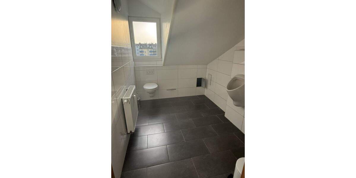 Gewerbeobjekt Ludwigshafen am Rhein Mitte - 2 Zimmer, 183 m&sup2;, 2.500&euro; | Angebot:25743964