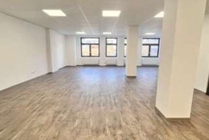 Büro in Iserlohn 920 € 88.05 m²