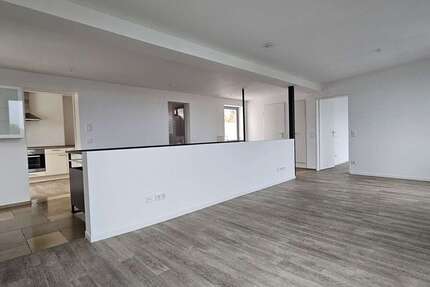 Wohnung zum Mieten in Kronberg 1.500 € 100.93 m² 3 zimmer