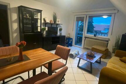 Biete 3-Zimmer Küche Bad Wohnung 3 zimmer