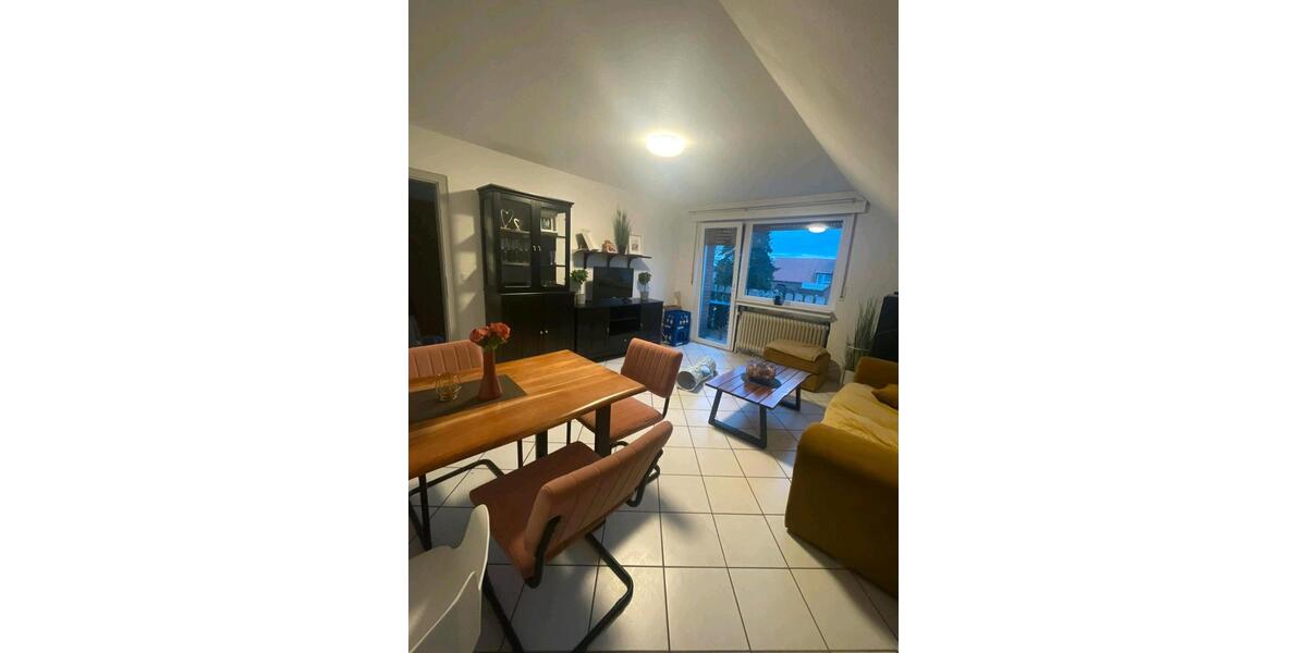 Biete 3-Zimmer Küche Bad Wohnung 3 zimmer