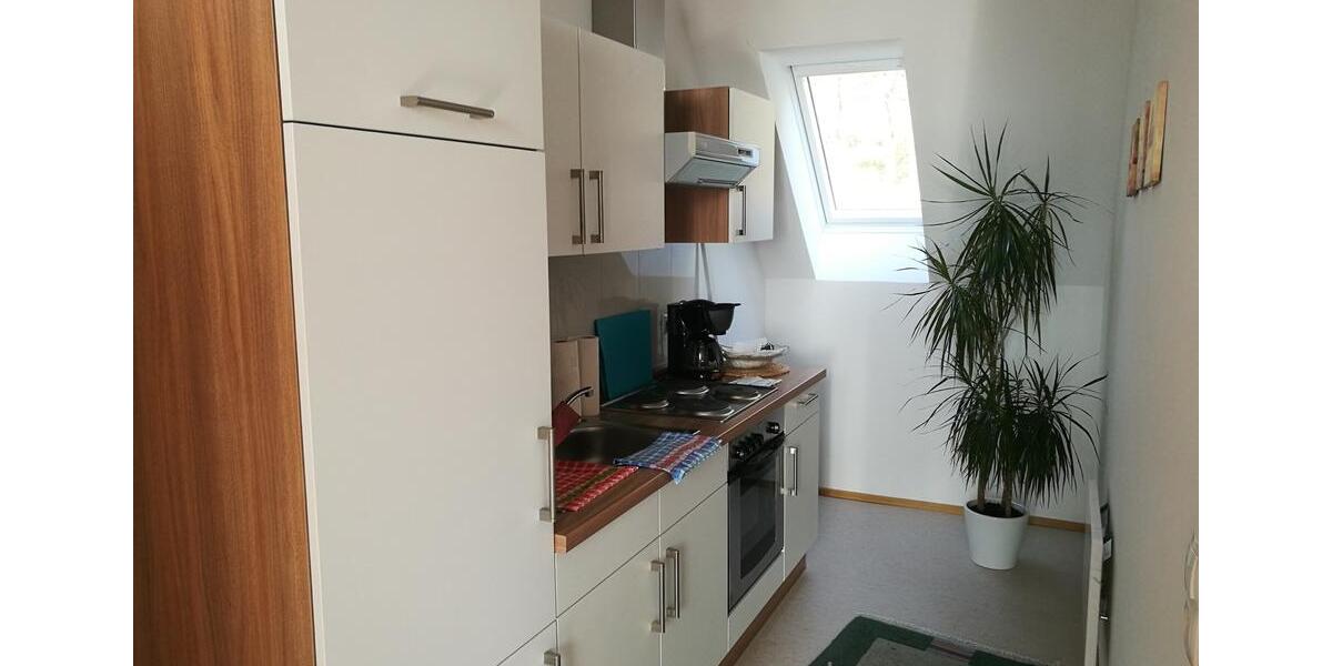 Dachgeschoßwohnung Bad Kissingen - 2 Zimmer, 40 m&sup2;, 350&euro; | Angebot:26612621