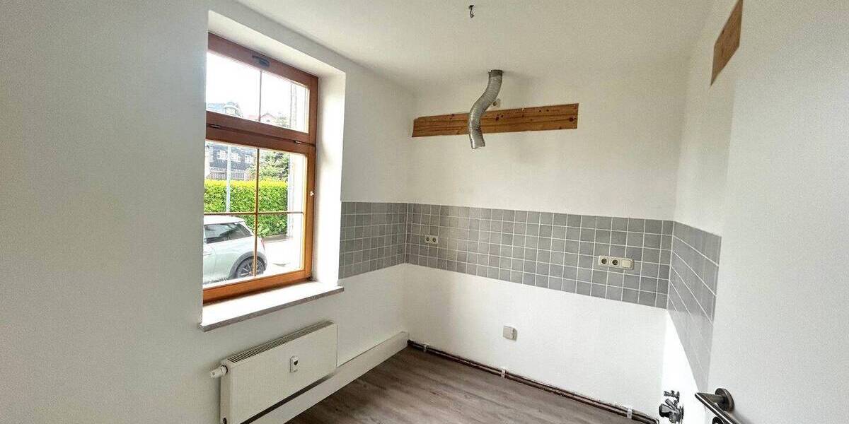 Etagenwohnung Limbach-Oberfrohna Kändler - 2 Zimmer, 48 m&sup2;, 312&euro; | Angebot:26752443
