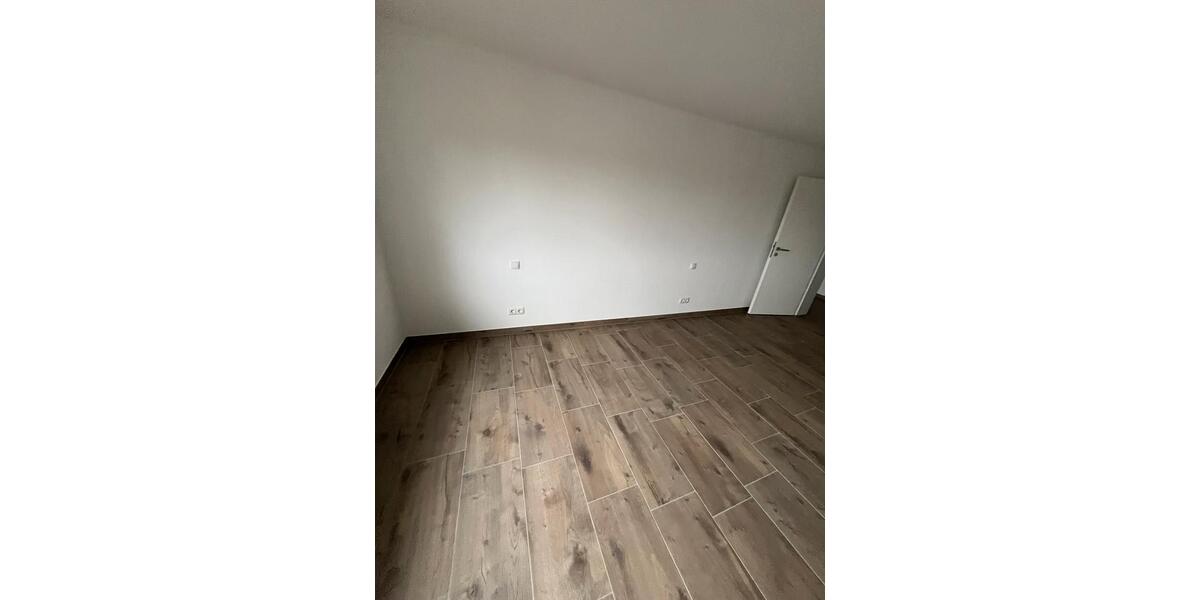 Etagenwohnung Neukirchen vorm Wald - 3 Zimmer, 95 m&sup2;, 800&euro; | Angebot:26618210