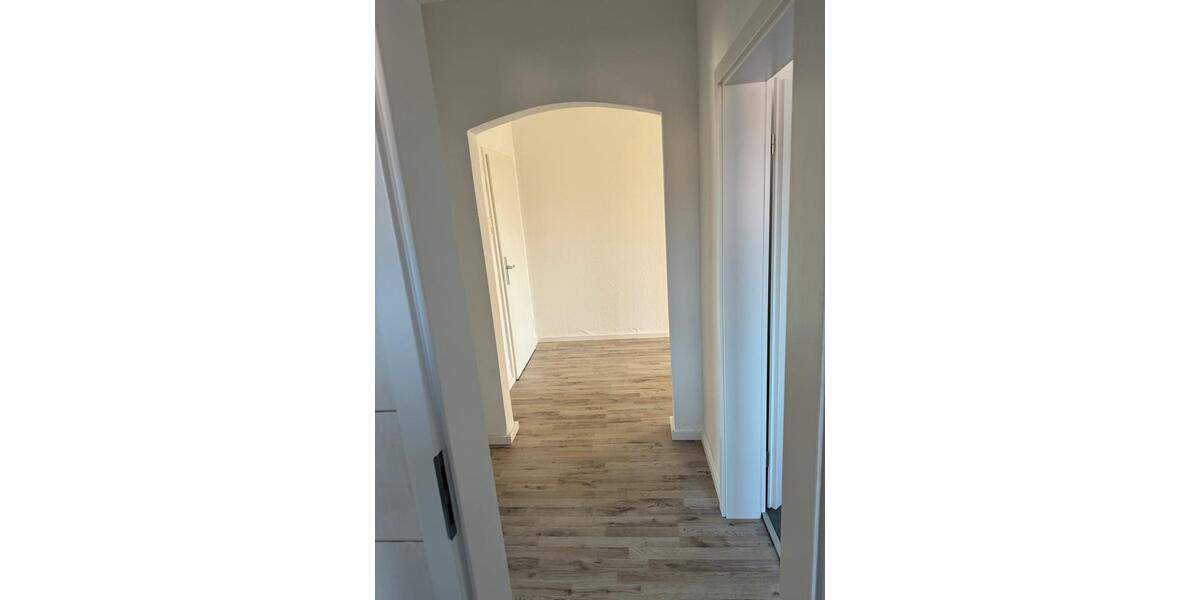 Dachgeschoßwohnung Recklinghausen - 2.5 Zimmer, 63 m&sup2;, 600&euro; | Angebot:25205256