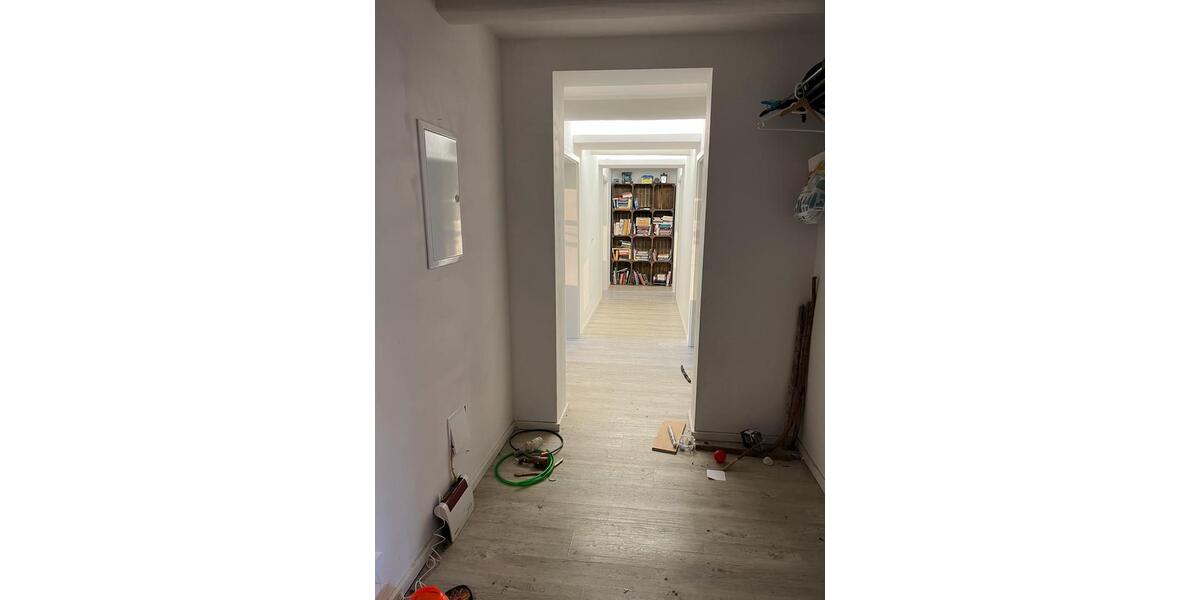 Dachgeschoßwohnung Artern - 3.5 Zimmer, 70 m&sup2;, 870&euro; | Angebot:24841603