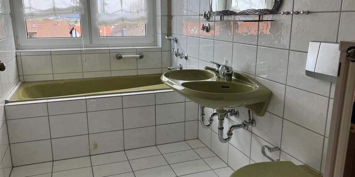 Etagenwohnung Baunatal Großenritte - 6 Zimmer, 156 m&sup2;, 1.790&euro; | Angebot:25674204