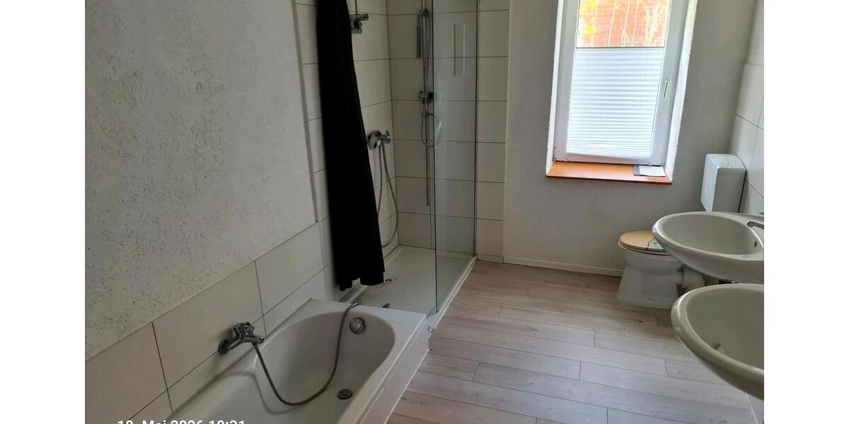 Erdgeschoßwohnung Schwanewede - 3 Zimmer, 105 m&sup2;, 780&euro; | Angebot:26705863