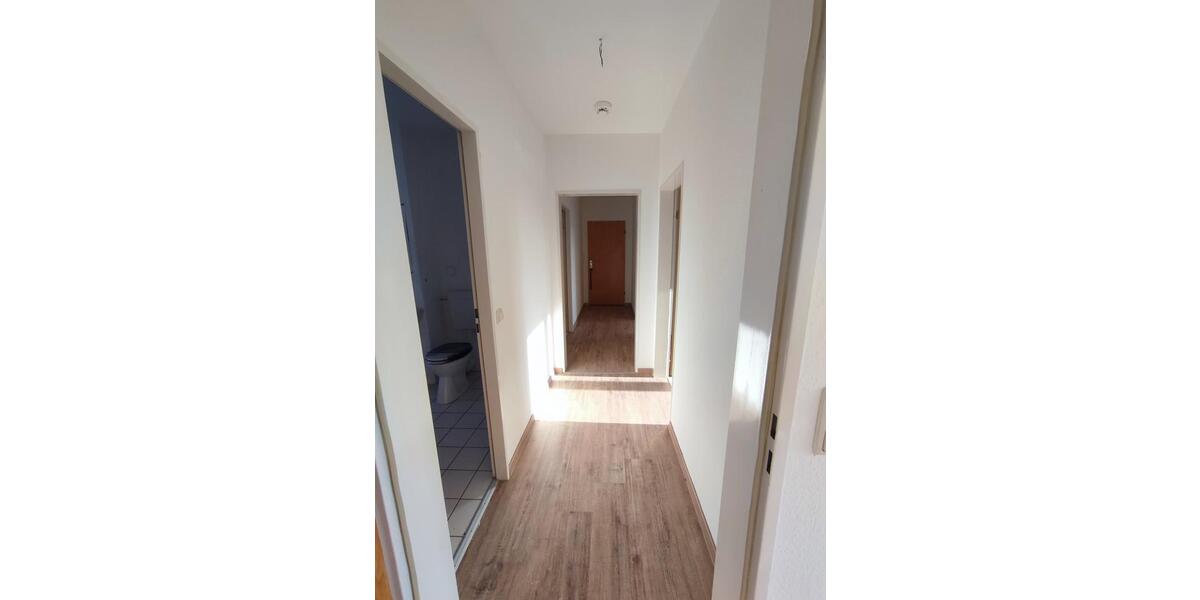 Etagenwohnung Hagenow - 4 Zimmer, 95 m&sup2;, 580&euro; | Angebot:22157257