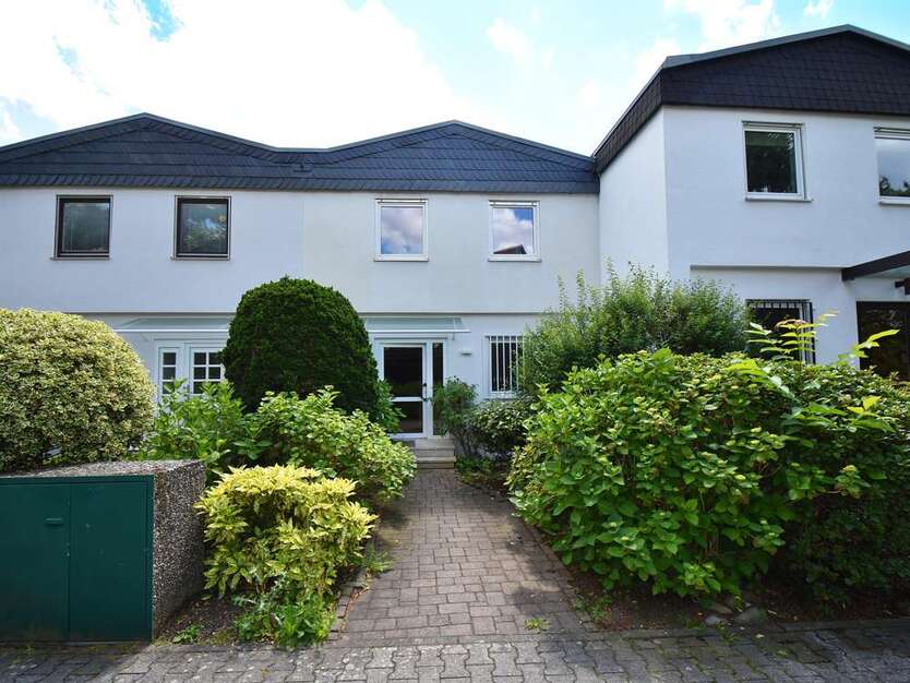 Haus zum Mieten in Bad Homburg 3.000 € 169 m²