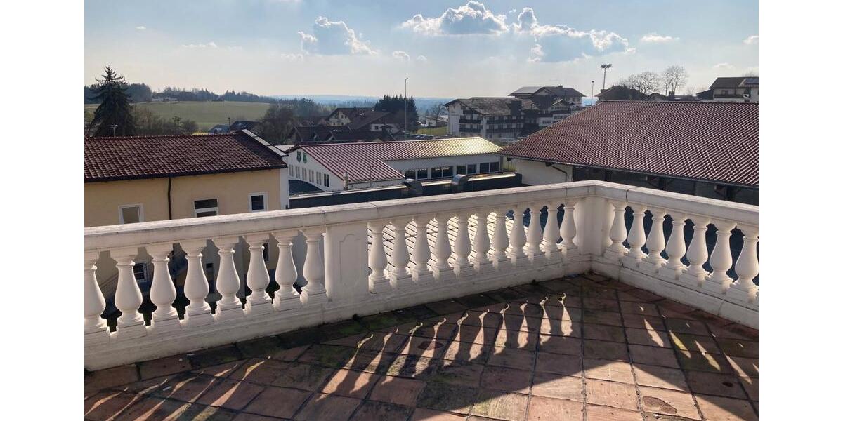 Etagenwohnung Büchlberg - 3 Zimmer, 115 m&sup2;, 900&euro; | Angebot:26152077