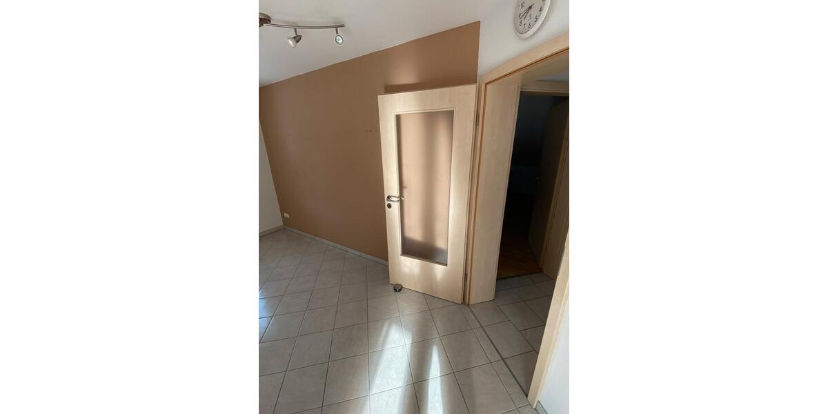 Dachgeschoßwohnung Eging am See - 2.5 Zimmer, 62 m&sup2;, 549&euro; | Angebot:24732326