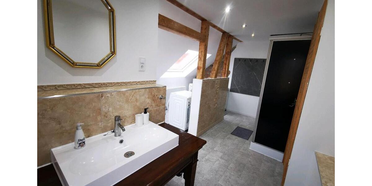 Etagenwohnung Heidesee - 10 Zimmer, 270 m&sup2;, 25&euro; | Angebot:10157614