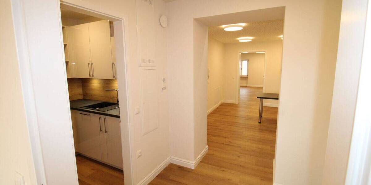 Etagenwohnung Velden Velden-Viehweide - 3 Zimmer, 95 m&sup2;, 1.090&euro; | Angebot:23944312