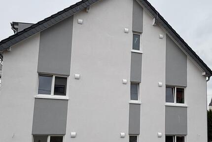 Erstbezug zum 1.November - Moderne 3-Zimmer Wohnungen in Energieeffizienten KFW 55 Haus