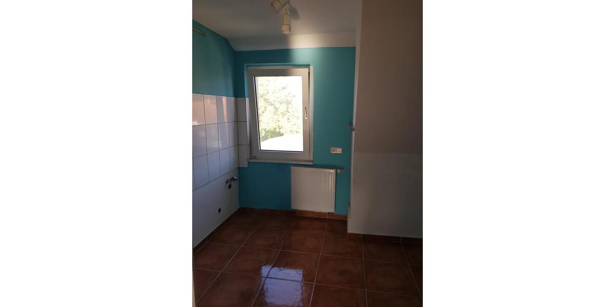 Dachgeschoßwohnung Lage - 3 Zimmer, 50 m&sup2;, 390&euro; | Angebot:25882605