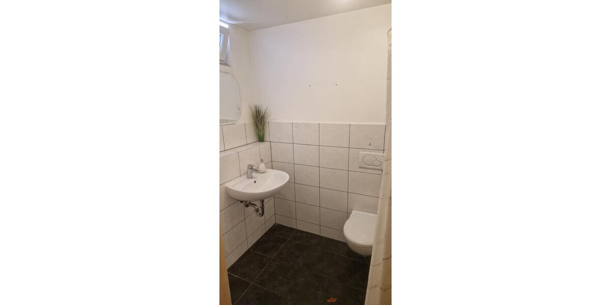 Etagenwohnung Karlsruhe Hagsfeld - 2 Zimmer, 57 m&sup2;, 650&euro; | Angebot:24746197