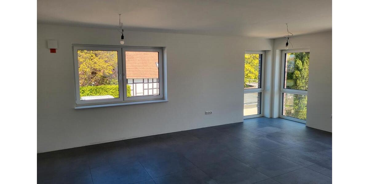 Erdgeschoßwohnung Porta Westfalica - 3 Zimmer, 88 m&sup2;, 1.220&euro; | Angebot:26479422