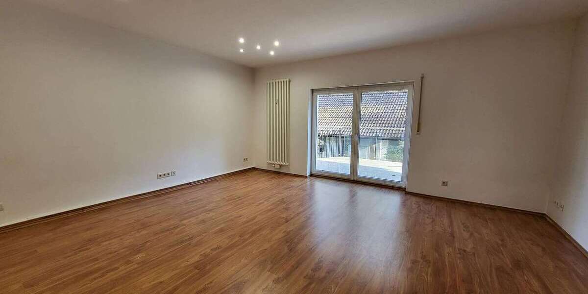 Etagenwohnung Birkenwerder - 3 Zimmer, 167 m&sup2;, 1.500&euro; | Angebot:25214444