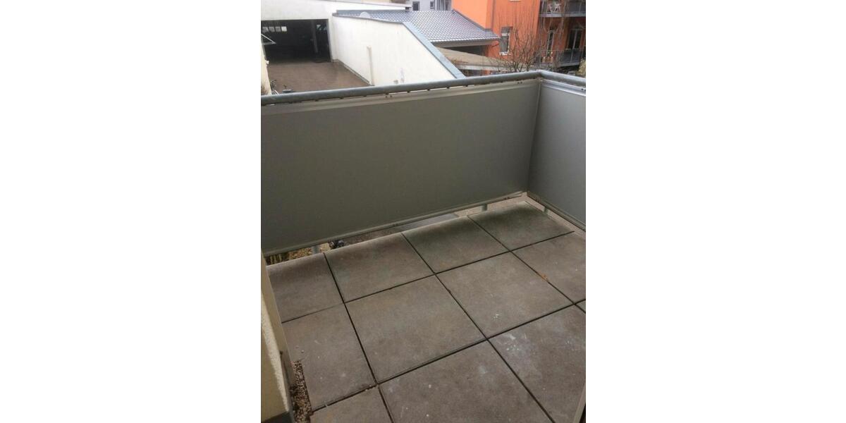 Wohnen auf Zeit Karlsruhe Südstadt - 1 Zimmer, 23 m&sup2;, 950&euro; | Angebot:25720802