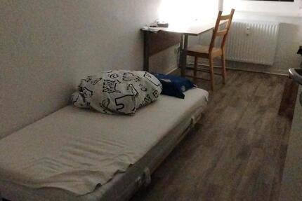 Wohnen auf Zeit Brandenburg an der Havel Görden - 1 Zimmer, 11 m&sup2;, 250&euro; | Angebot:26237400