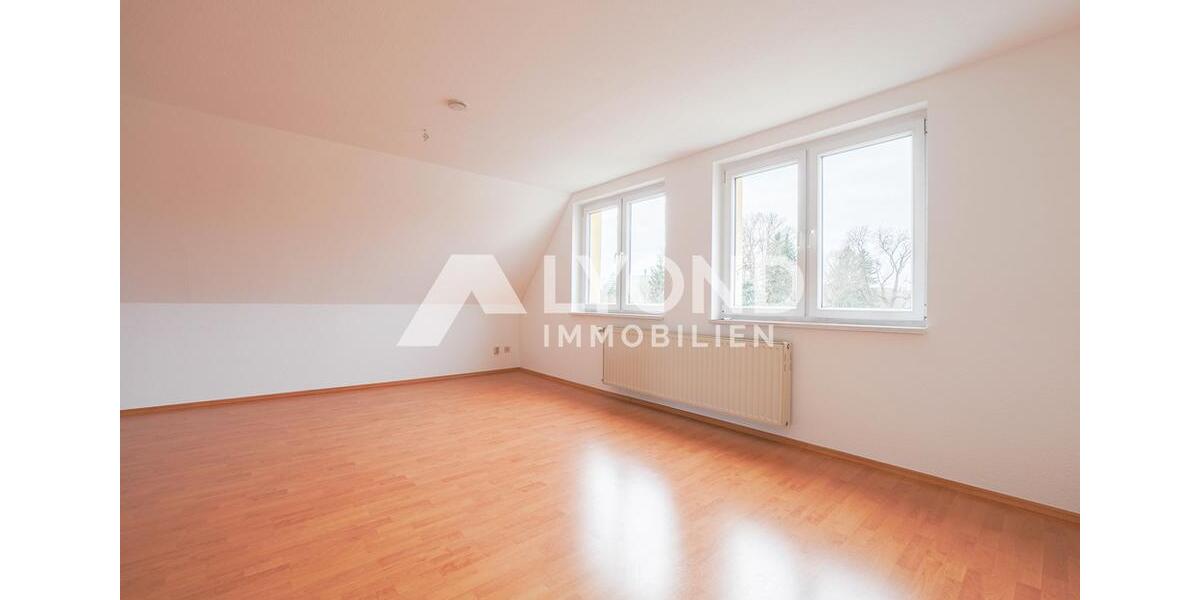 Dachgeschoßwohnung Ballenstedt - 3 Zimmer, 74 m&sup2;, 435&euro; | Angebot:25869817