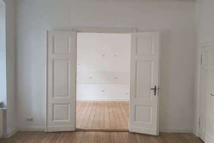Wohnung zum Mieten in Berlin 1.999 € 105 m²